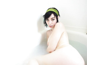 Eevee Frost - Cumming In The Bath Tub